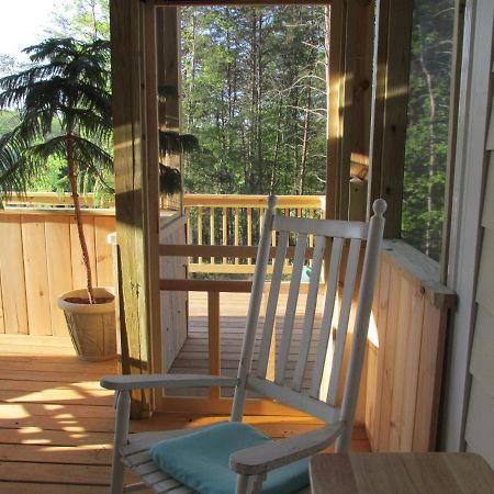Bedford Landings Bed & Breakfast Moneta ภายนอก รูปภาพ