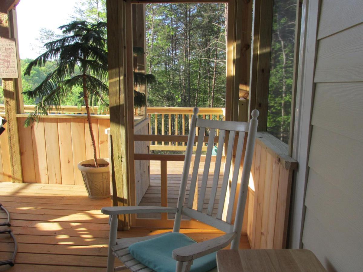 Bedford Landings Bed & Breakfast Moneta ภายนอก รูปภาพ
